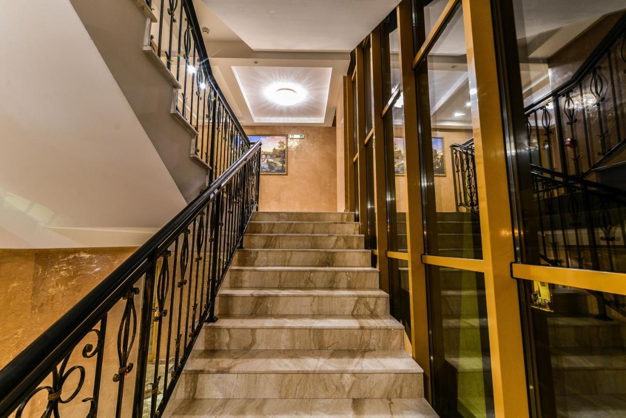 Villa Florence Boutique Apart Hotel สวิติ วลัส ภายนอก รูปภาพ